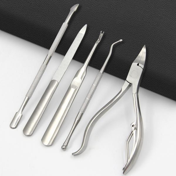 manicure instruments manicure instruments
